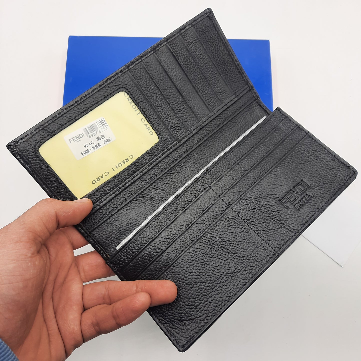 Classic Bi-Fold  Fen.di Wallet With Box 934c