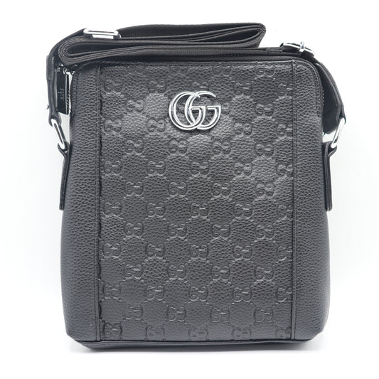 Gu.ci GG Supreme Monogram Shoulder Bag G-133